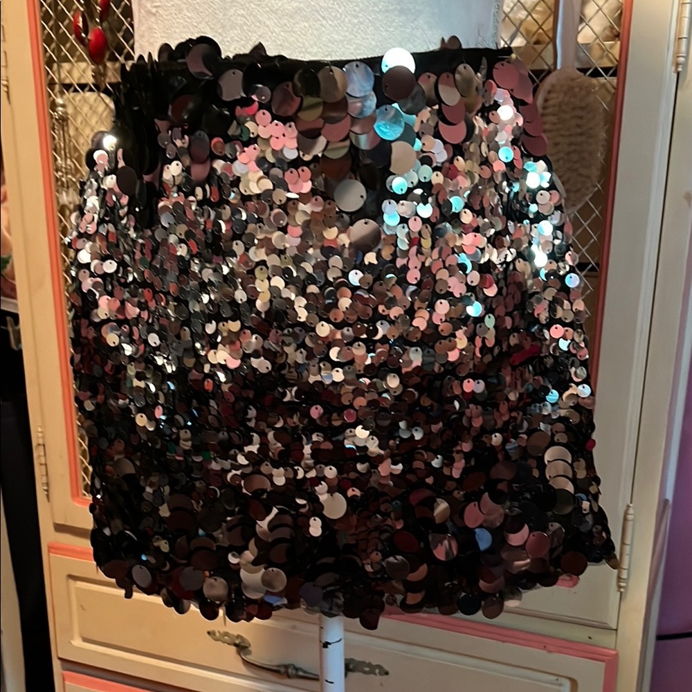 Zara Silver Sequin Bubble Mini Skirt